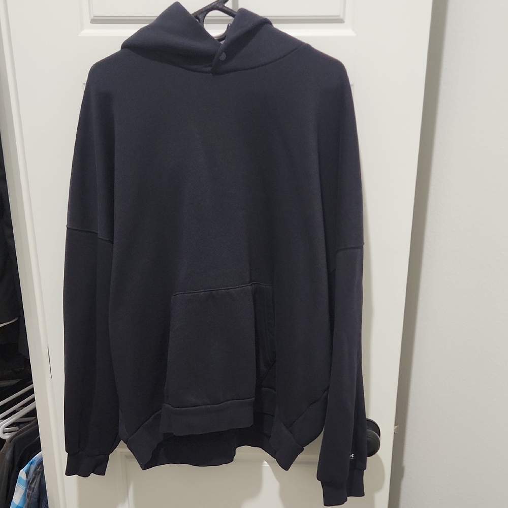 Under Armour ICON Black Hoodie